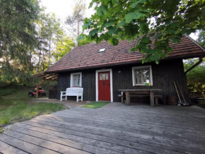 Chatka nad Wodą, Śluza
